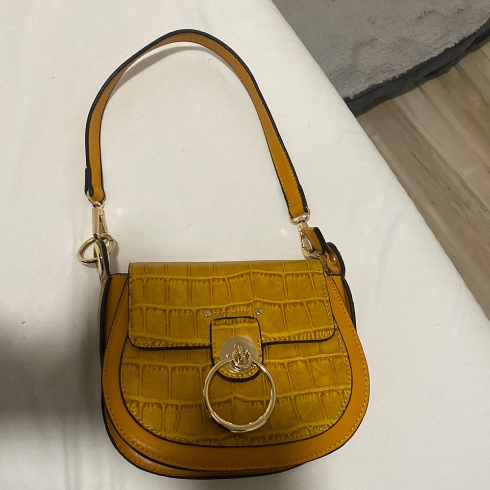 Shoulder bag- bought this in Italy 🇮🇹